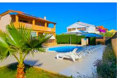 Holiday Home Lucija Апартамент 1 – Apartman 1 фото 1