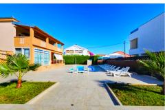 Holiday Home Lucija Апартамент 1 – Apartman 1 фото 2