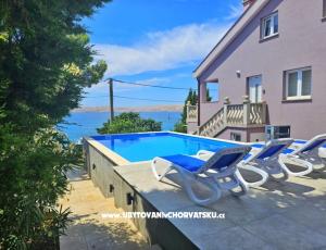 Beachfront апартаменты Baricevic wit