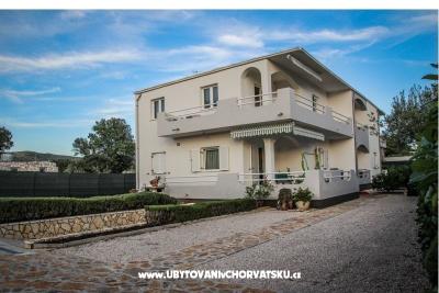 апартаменты Bartolić