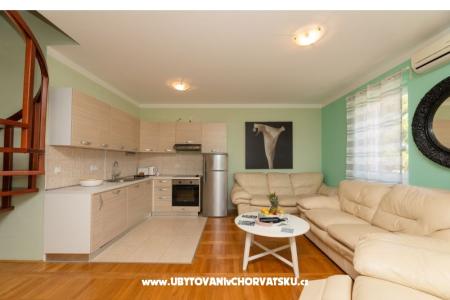 Seaview apartment Andrea 200 m from фото 2