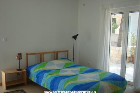 Apartament Villa Jolиa Milna  фото 3