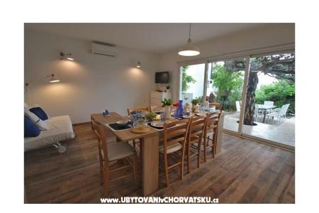 Beachfront апартаменты Christian фото 4