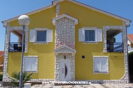 апартаменты Blazevic, Njivice фото 2