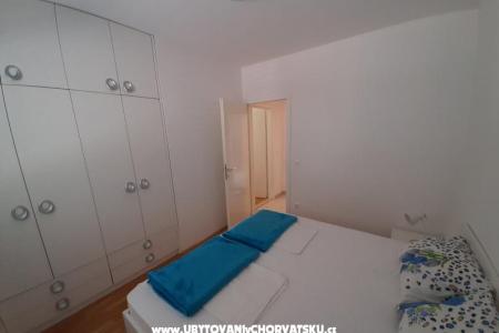 Stan centar Makarska фото 5