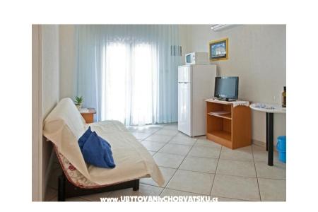 Family Holiday Resort Mиrice фото 5
