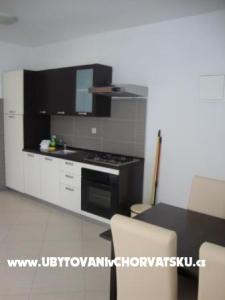 APARTMANI DORA  фото 2