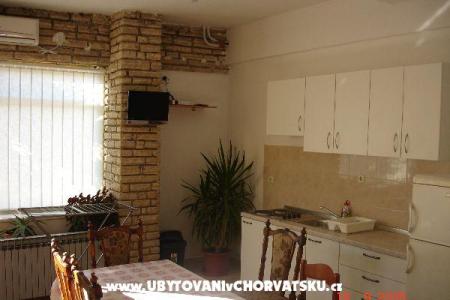 Pakostane apartmani Ivas фото 4