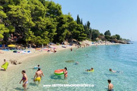 Villa Ana , one min walk to beach Пировац Хорватия