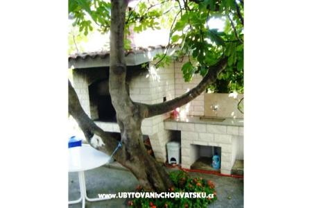Villa with garden фото 3