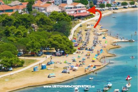 апартамент uz more i plažu фото 5