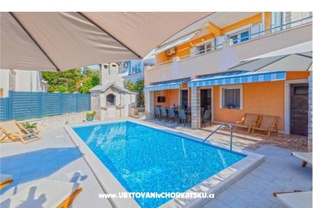 Villa Bobanac with heated pool Рогозница Хорватия