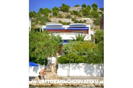Holiday home - апартаменты Rajčić фото 2