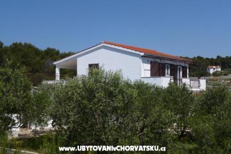 апартаменты Oliva - Otok Šolta фото 2