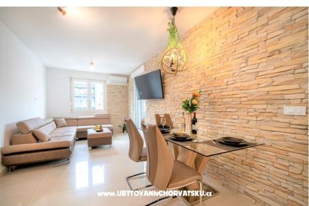 Luxury modern apartment on beach фото 2