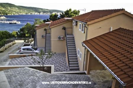 Villa Mare, Komiža фото 2