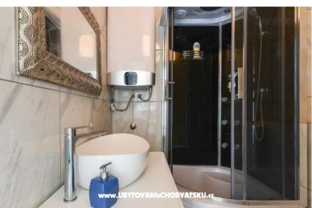 Maria Luxury Suite, Center фото 4