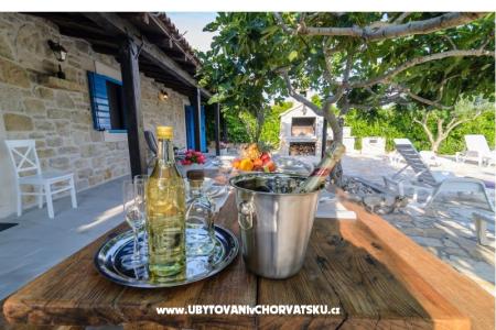 дом Jukić фото 5