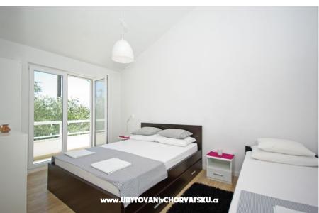 Strиhaus Dalmatien / дом Dado фото 5