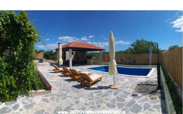 Countryside house с бассейном – Проживание Сплит, Хорватия