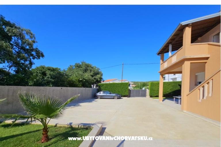 Holiday Home Lucija – фото 6