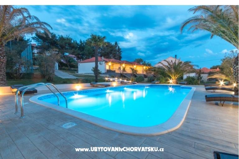  Villa Mediterano Bibinje + pool – фото 2