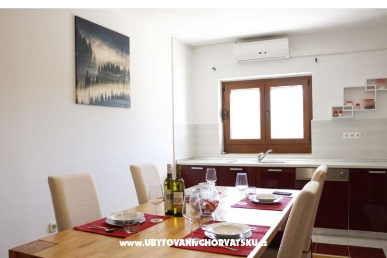 Holiday Home Maslina – фото 10