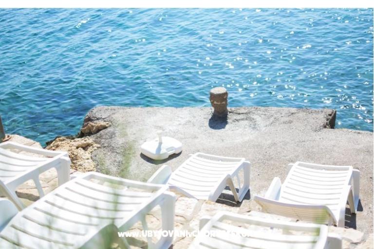 Beachfront апартаменты Carlo – фото 8