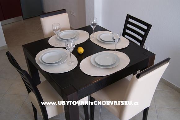 4**** apartments с бассейном  – фото 5