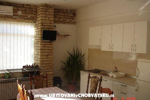Pakostane apartmani Ivas – фото 4