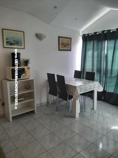 Apartnani Lana Pirovac – фото 10