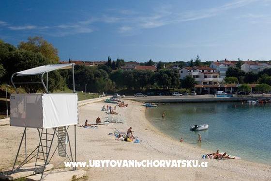 App Pješčana Uvala 200m plaža – фото 8