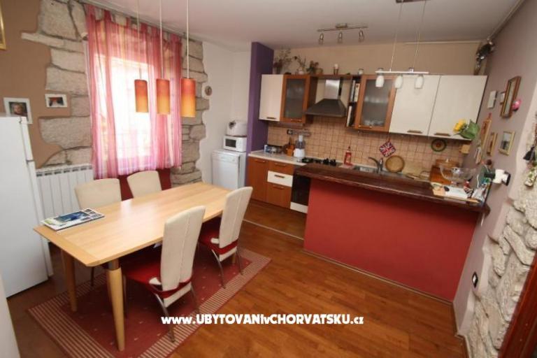 Heart of Pula - Centar Old Town  – фото 2