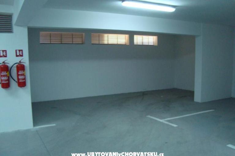 NEW AND MODERN WITH GARAGE PLACE – фото 7