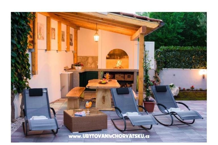 HolidayHomeSpalato-pool apartments  – фото 2