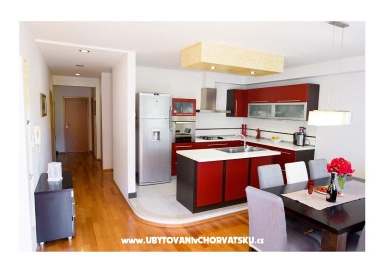 HolidayHomeSpalato-pool apartments  – фото 5