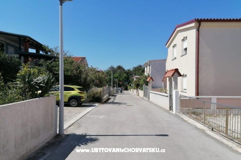 апартамент Vir – фото 3