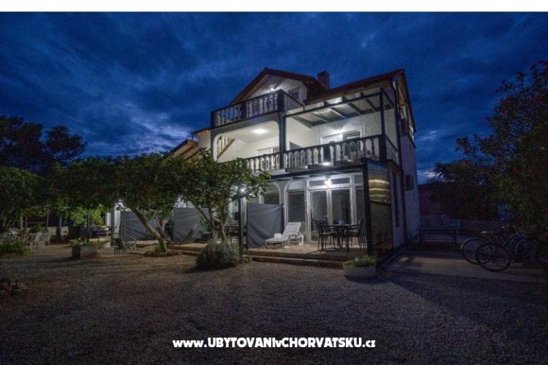 апартаменты Villa Agape Vir – фото 2