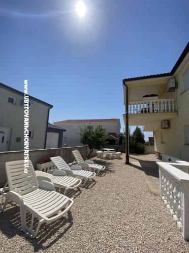 APARTMANI HELENA OASIS VIR – фото 9
