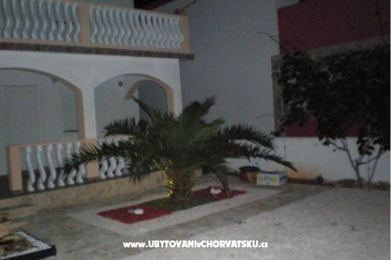 Nerdzana Vestweber – фото 5