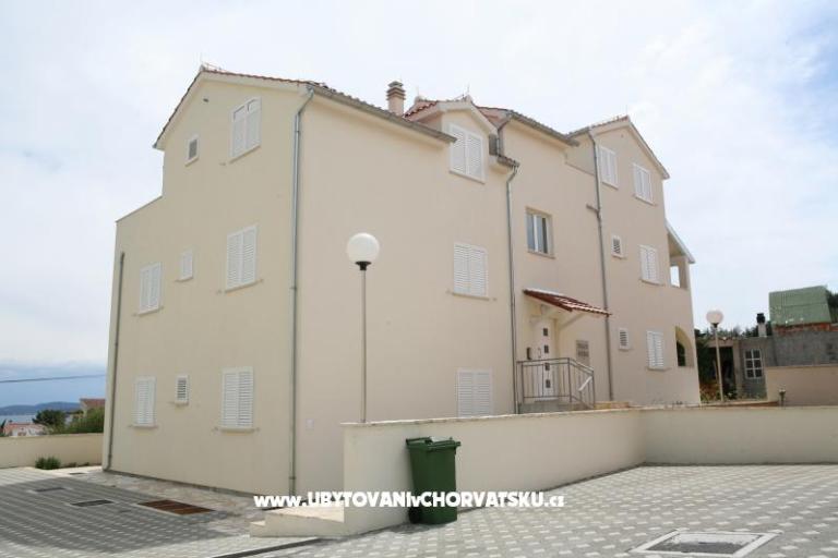 Apatmani Bellavista Villas – фото 8