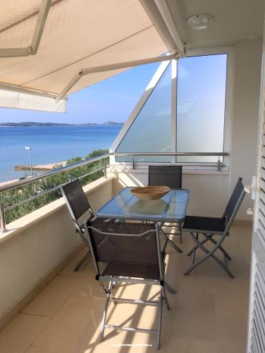 Galeb – фото 5